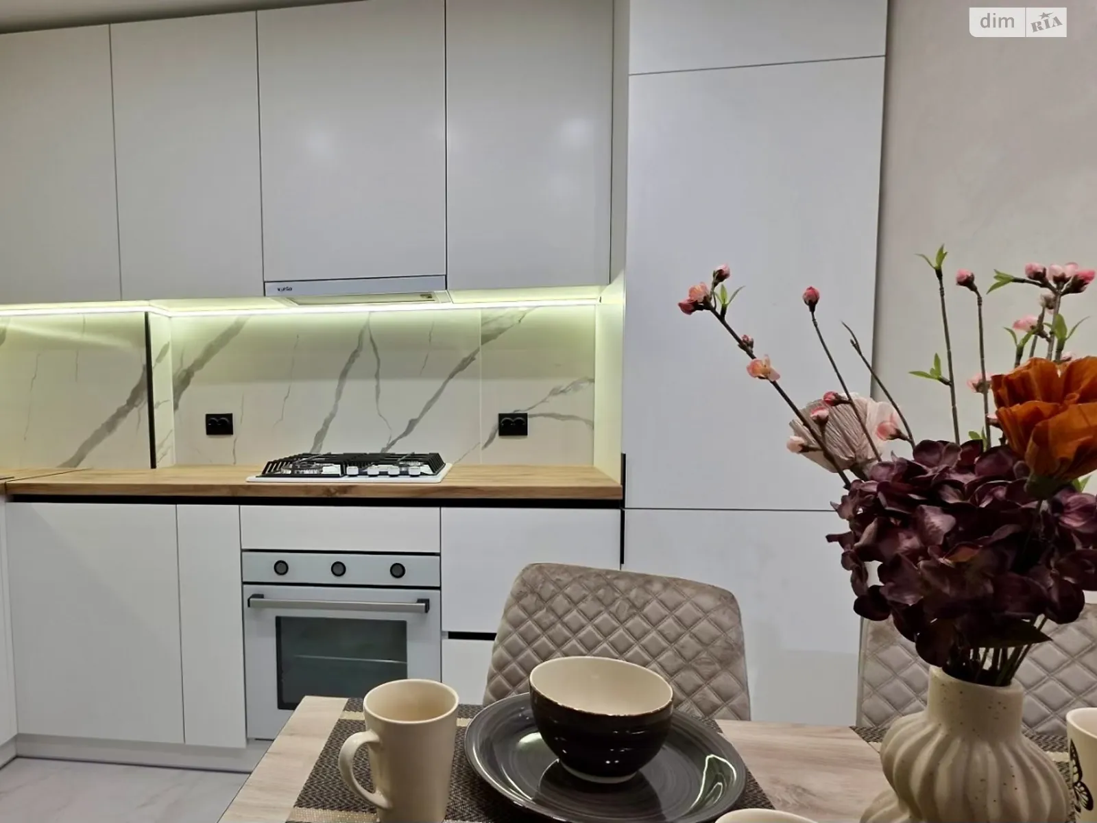 2-кімнатна квартира 62 кв. м у Тернополі, вул. Київська, 9Д - фото 1