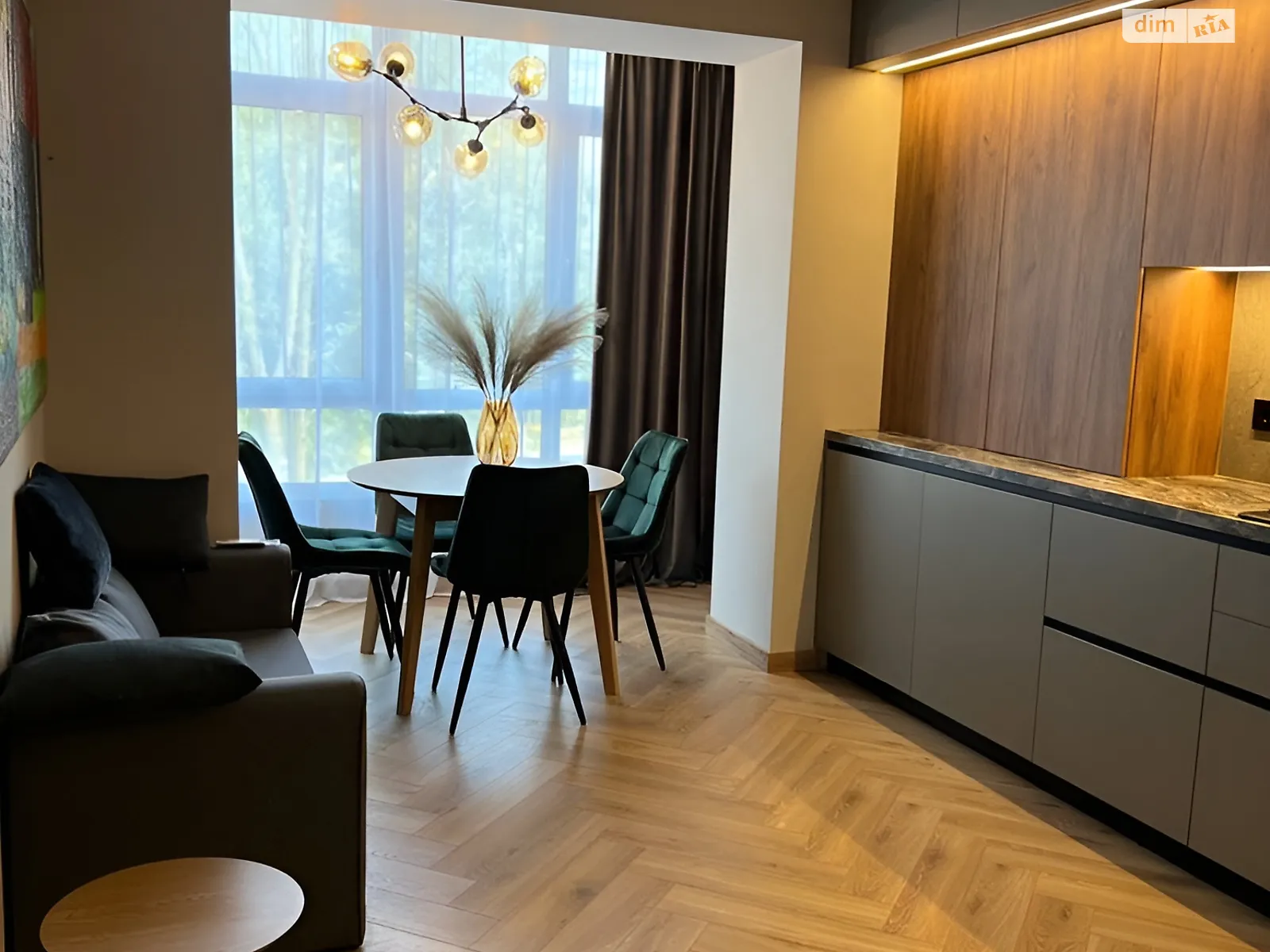 Продається 2-кімнатна квартира 70.7 кв. м у Крихівцях, вул. Приозерна, 57 - фото 1