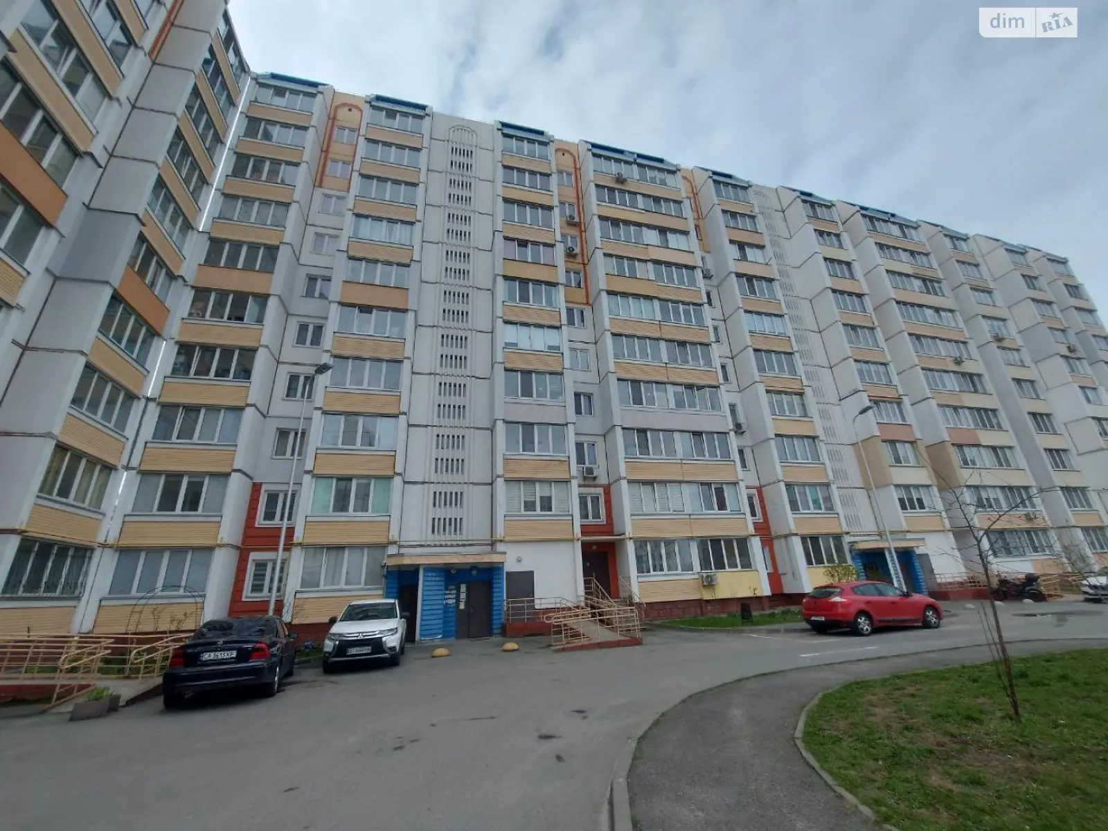 Продается 3-комнатная квартира 86 кв. м в Вишневом, ул. Европейская(Октябрьская) - фото 1