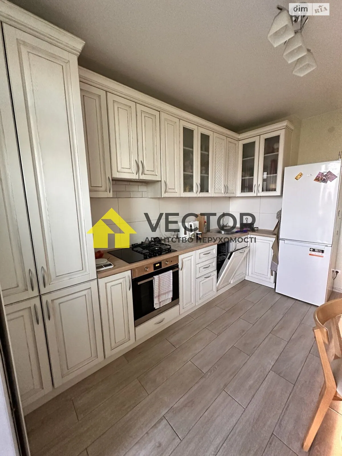 Продається 2-кімнатна квартира 69.5 кв. м у Розсошенці, вул. Перспективна - фото 1