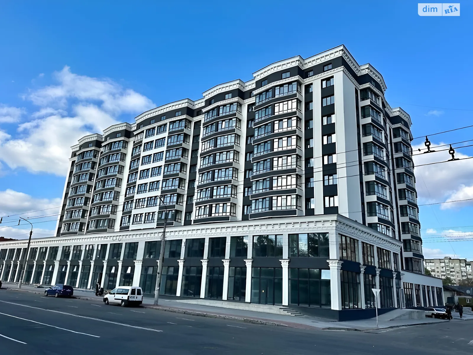 Продается 2-комнатная квартира 84 кв. м в Хмельницком, ул. Шевченко, 39 - фото 1
