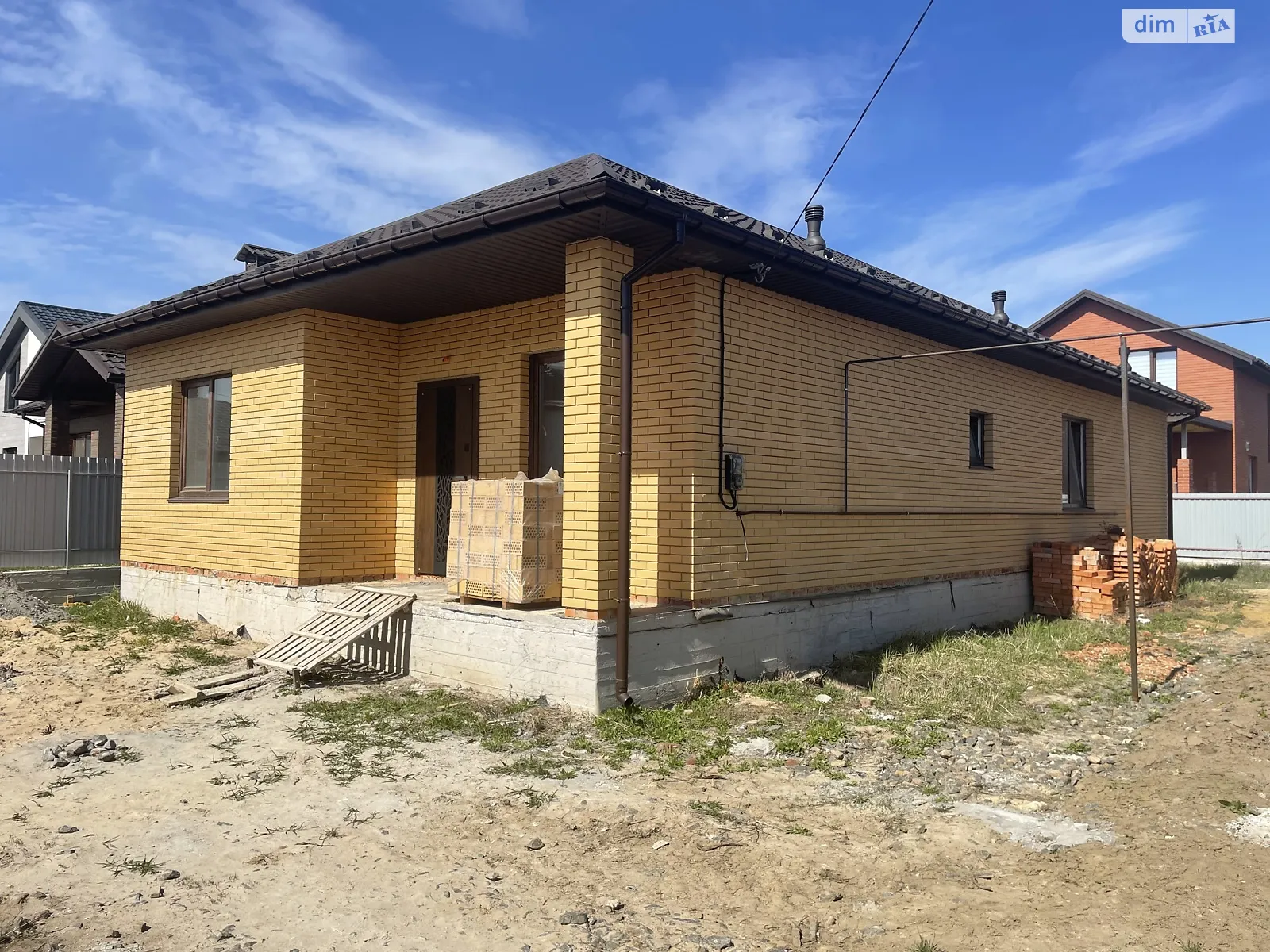 Продается одноэтажный дом 110 кв. м с верандой, цена: 86000 $ - фото 1