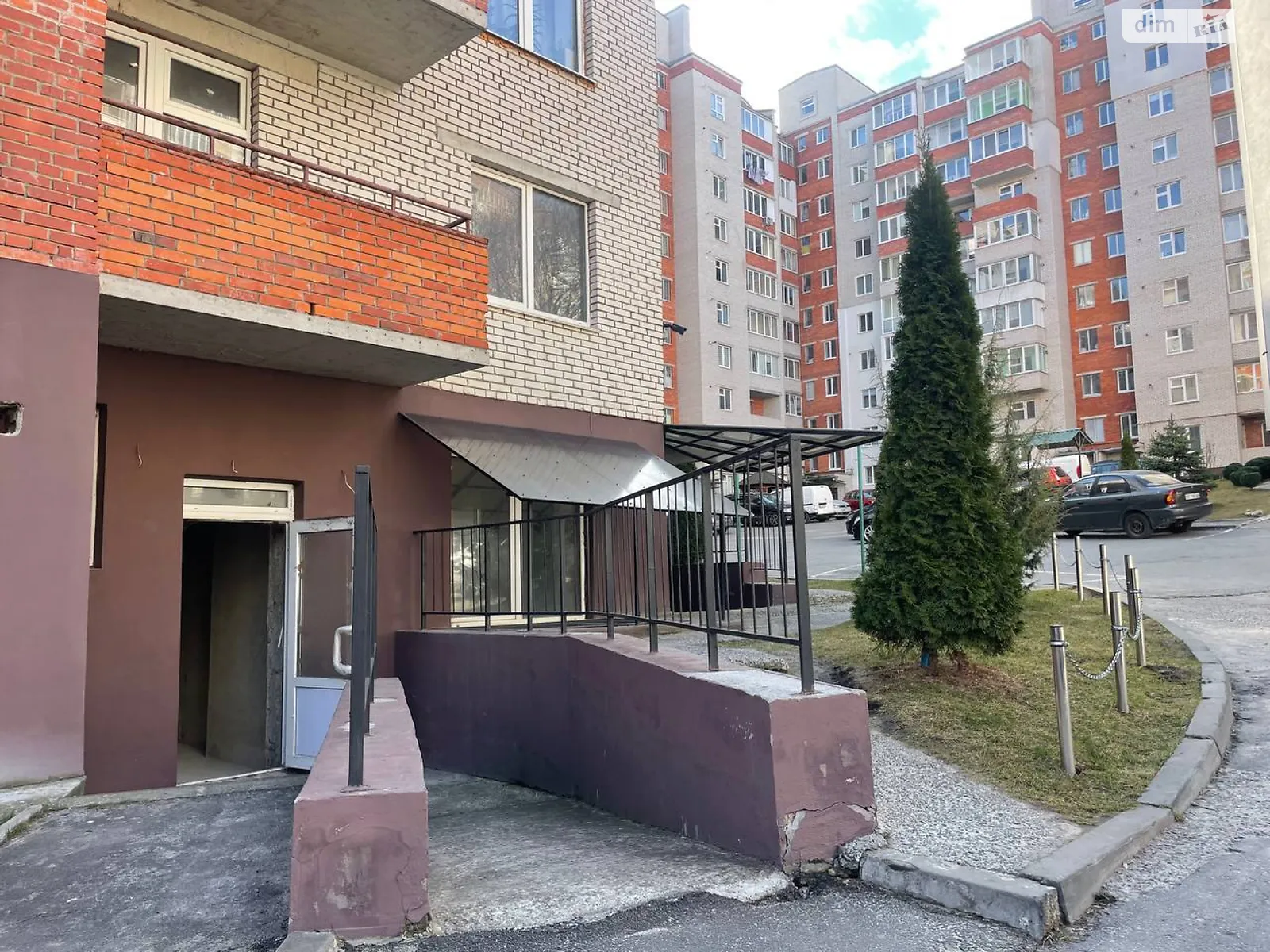 Продається приміщення вільного призначення 74 кв. м в 10-поверховій будівлі, цена: 38000 $ - фото 1
