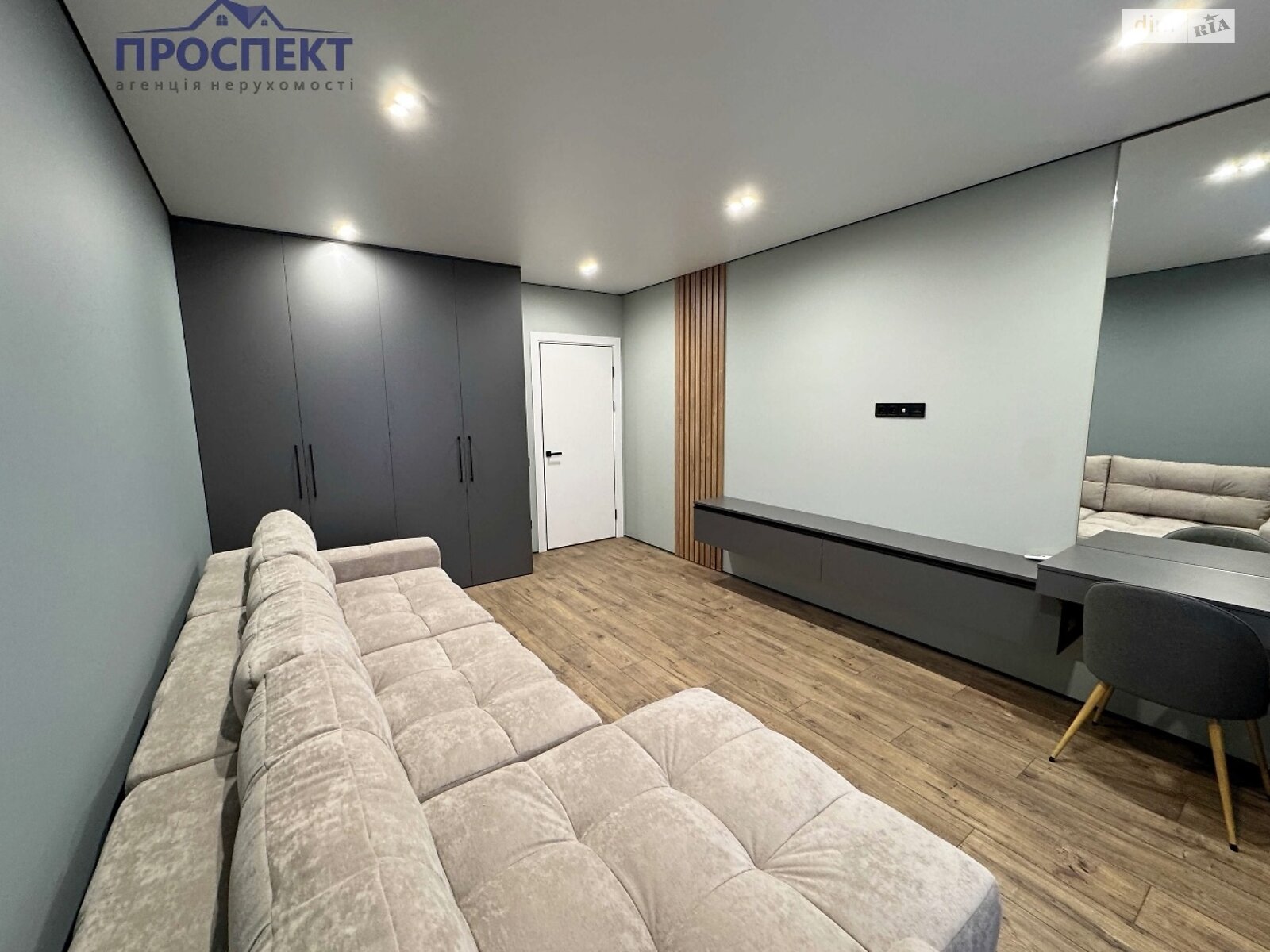 Прев'ю фото 6