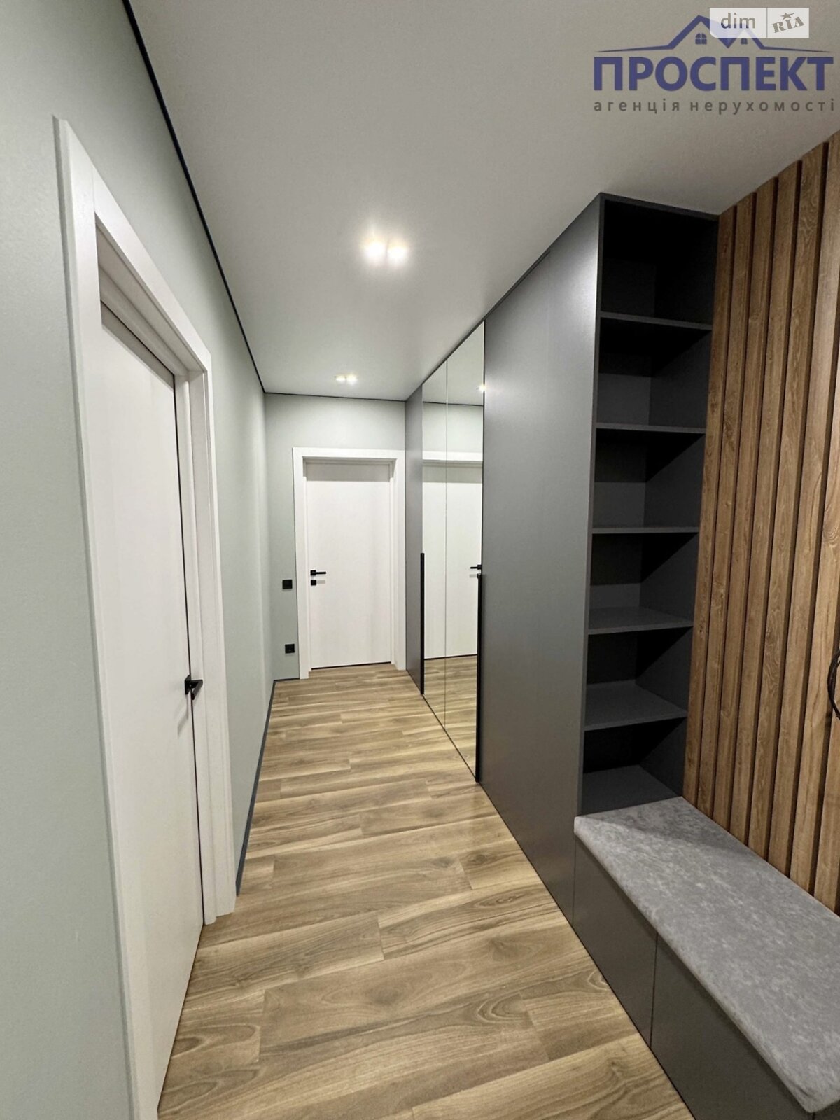 Прев'ю фото 4