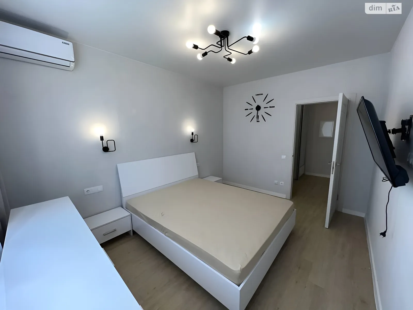 Сдается в аренду 1-комнатная квартира 42 кв. м в Киеве, цена: 22000 грн - фото 1