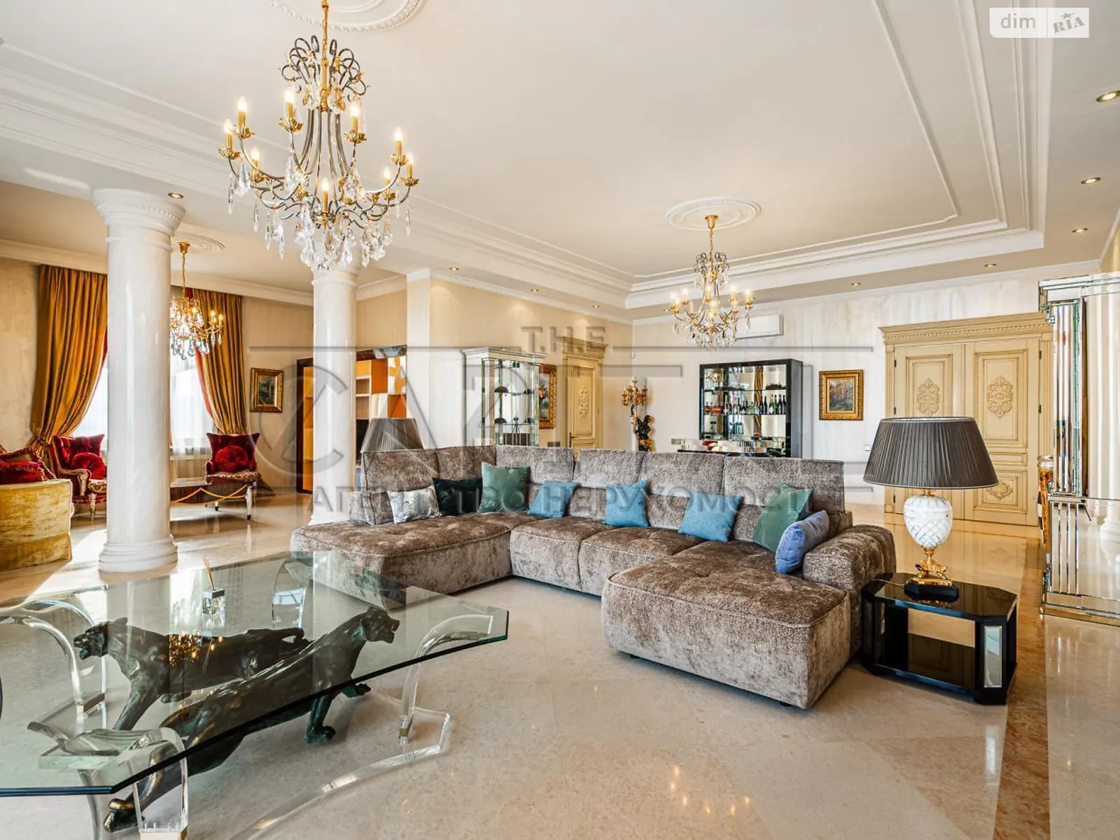 Сдается в аренду 3-комнатная квартира 245 кв. м в Киеве, ул. Паторжинского, 14 - фото 1