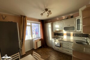 Продажа квартиры, Киевская, Софиевская Борщаговка, Академика Амосова улица, дом 22
