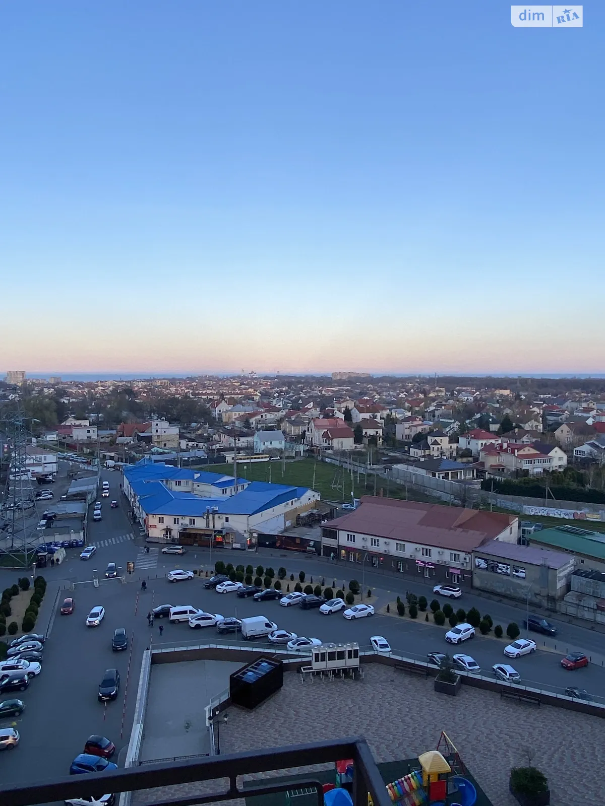 Продается 2-комнатная квартира 56.7 кв. м в Лиманке, ул. Жемчужная, 5А - фото 1