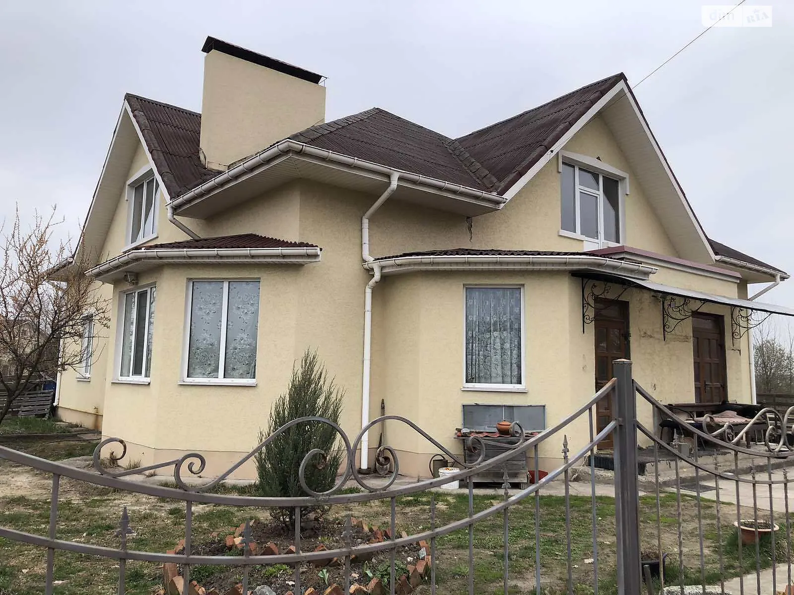Продається будинок 2 поверховий 620 кв. м с басейном, цена: 115000 $ - фото 1