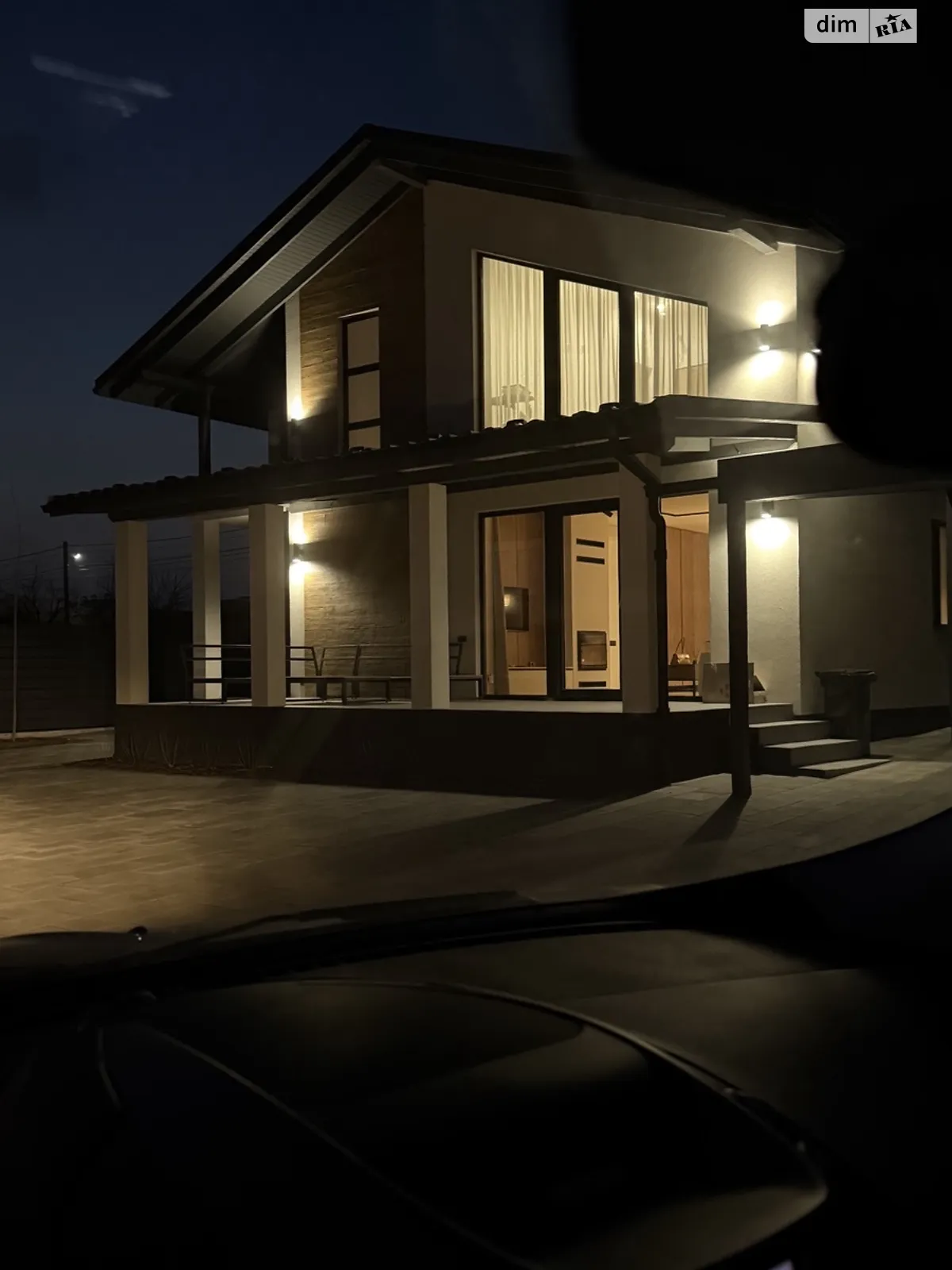 Продается дом на 2 этажа 130 кв. м с террасой, цена: 89900 $ - фото 1