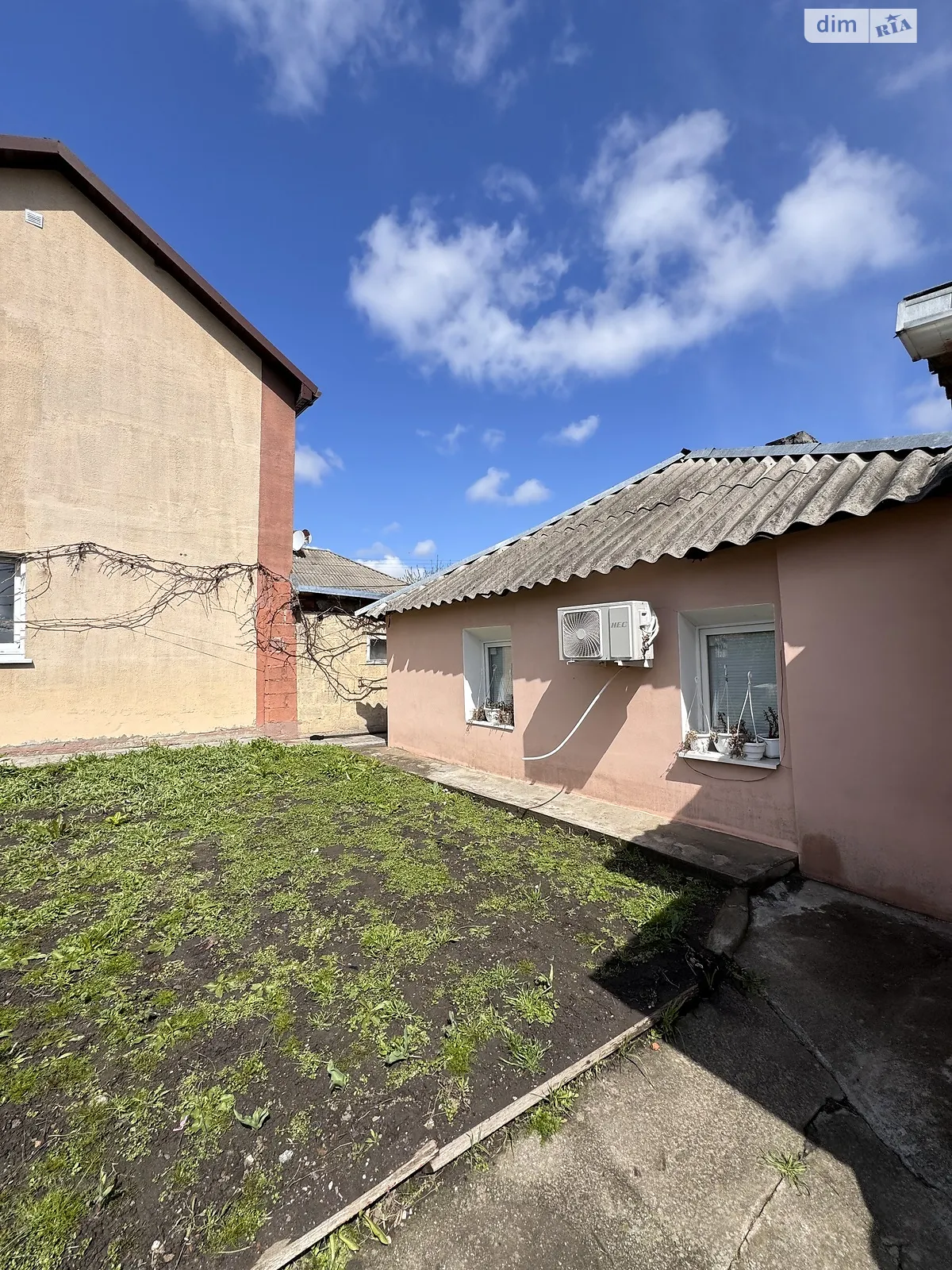 Продается часть дома 28 кв. м с мансардой, цена: 21000 $ - фото 1