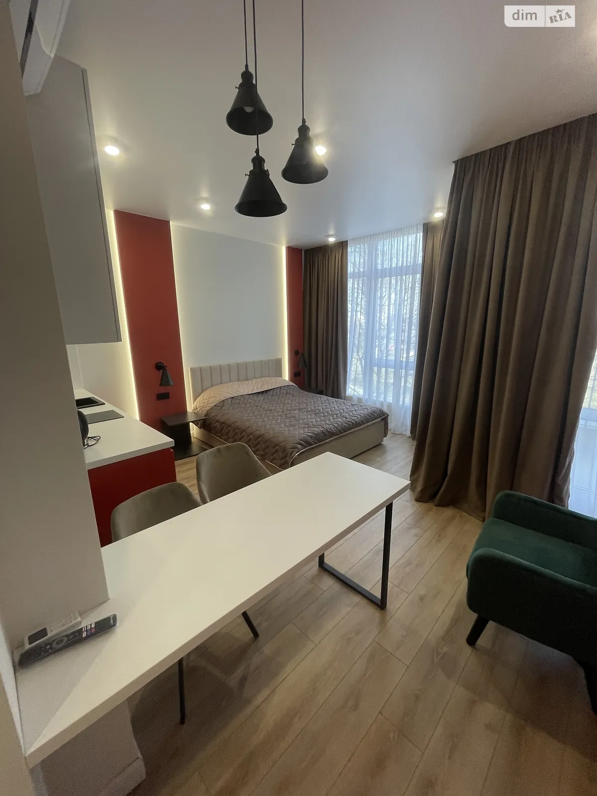Продается 1-комнатная квартира 31 кв. м в Одессе, ул. Пляжная, 47/2 - фото 1
