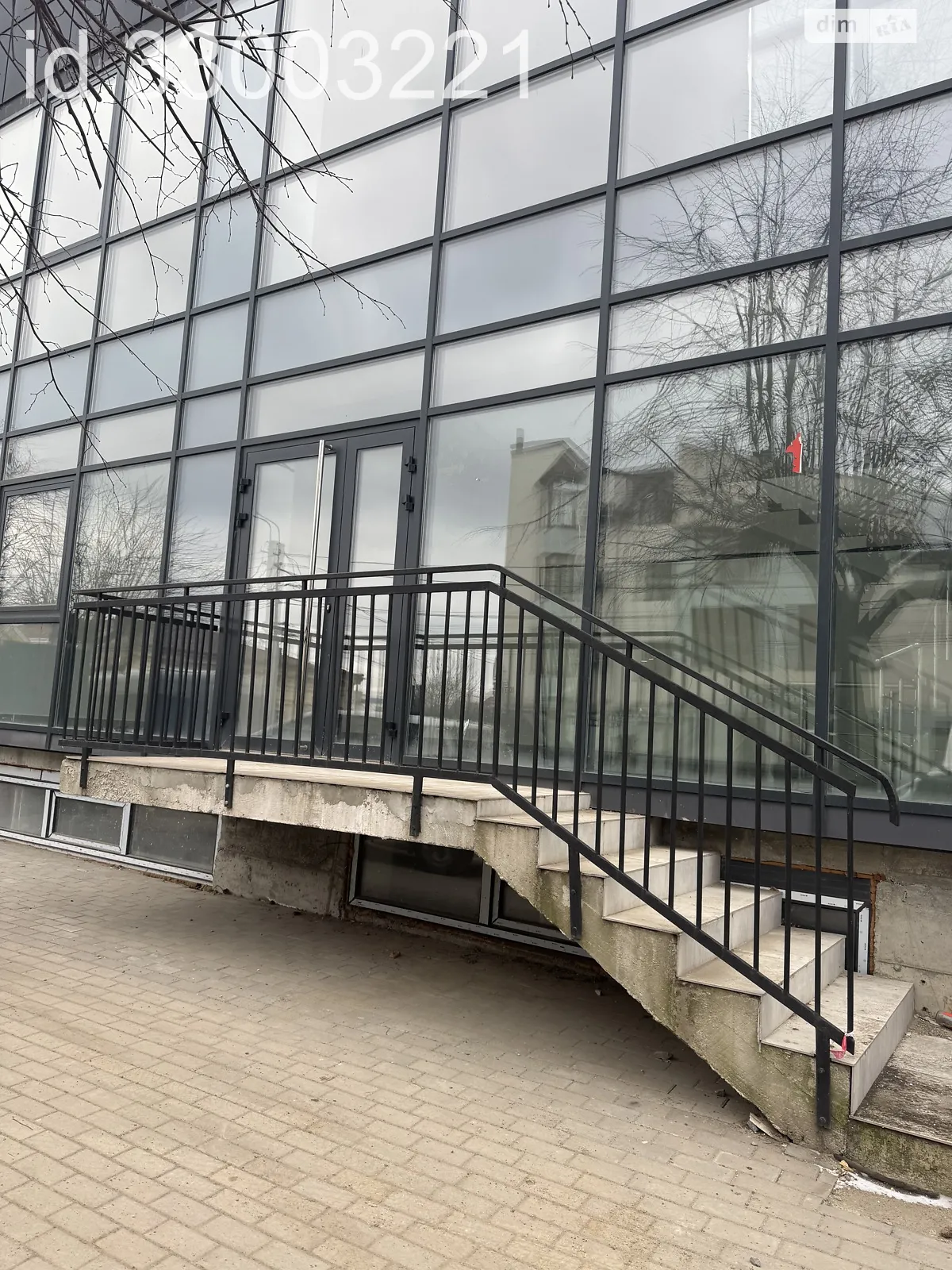 Продается помещения свободного назначения 155.2 кв. м в 2-этажном здании, цена: 330000 $ - фото 1