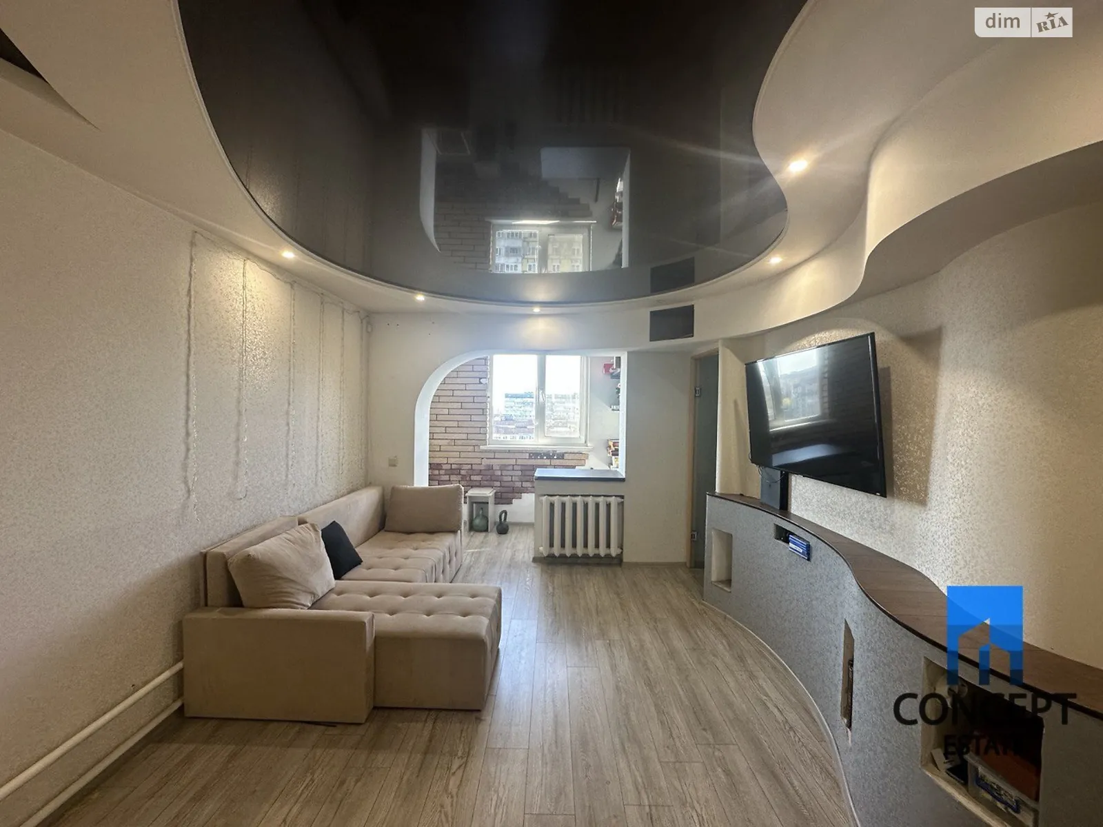 Продается 1-комнатная квартира 42 кв. м в, цена: 28000 $ - фото 1