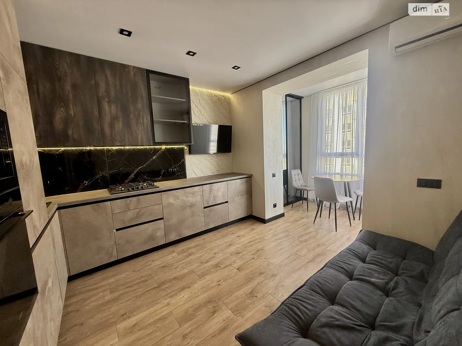 Продается 2-комнатная квартира 51 кв. м в Слобожанском, ул. Содружества, 7 - фото 1