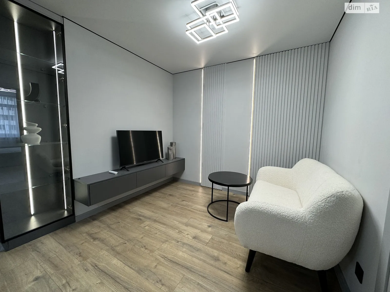 2-кімнатна квартира 57 кв. м у Тернополі, цена: 68000 $ - фото 1
