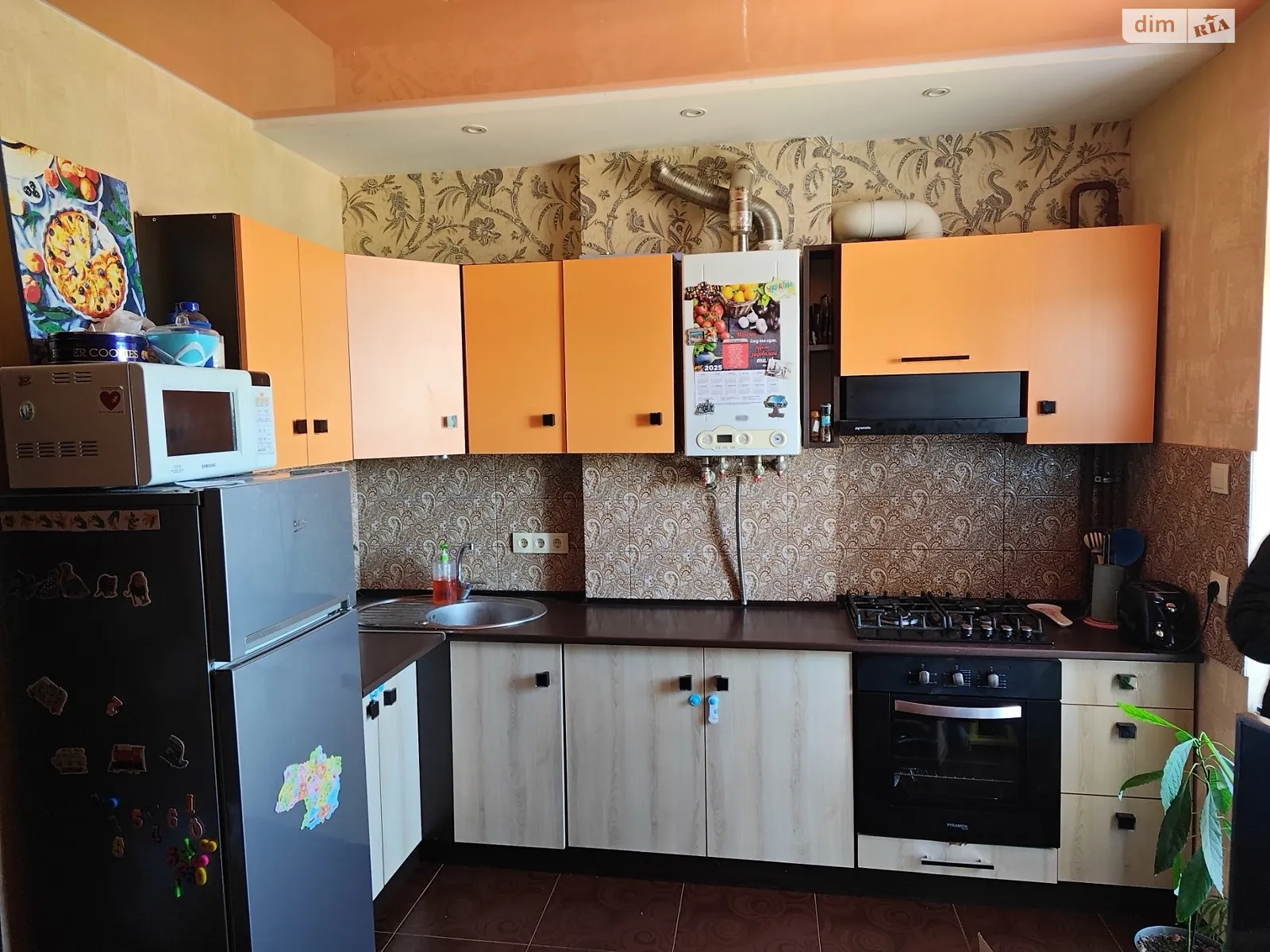 Продается 1-комнатная квартира 38 кв. м в Буче, ул. Новое Шоссе, 8Б - фото 1
