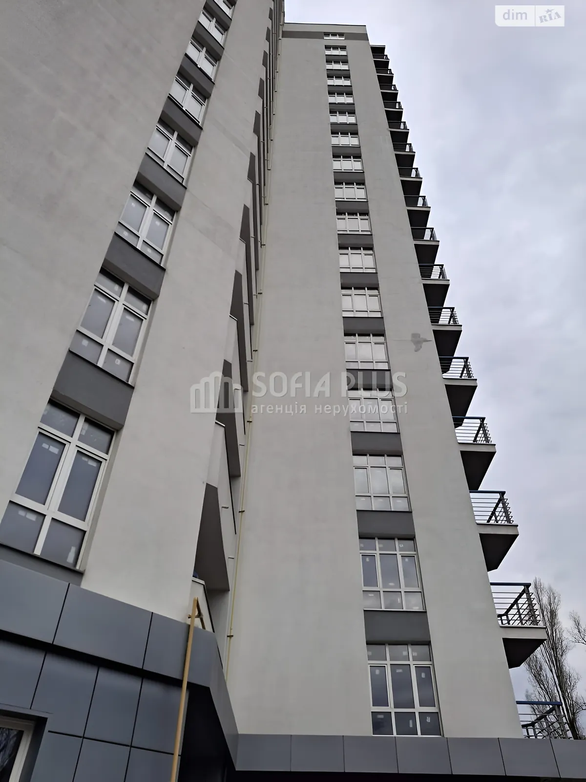 Продається 1-кімнатна квартира 46.5 кв. м у Вишгороді, вул. Шолуденка, 17К - фото 1