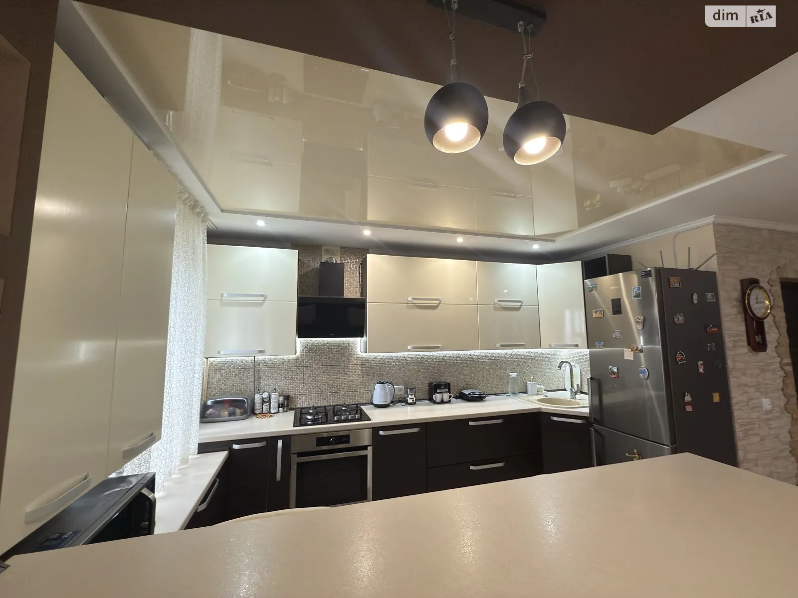 Продается 3-комнатная квартира 69.5 кв. м в Дрогобыче, ул. Самборская - фото 1