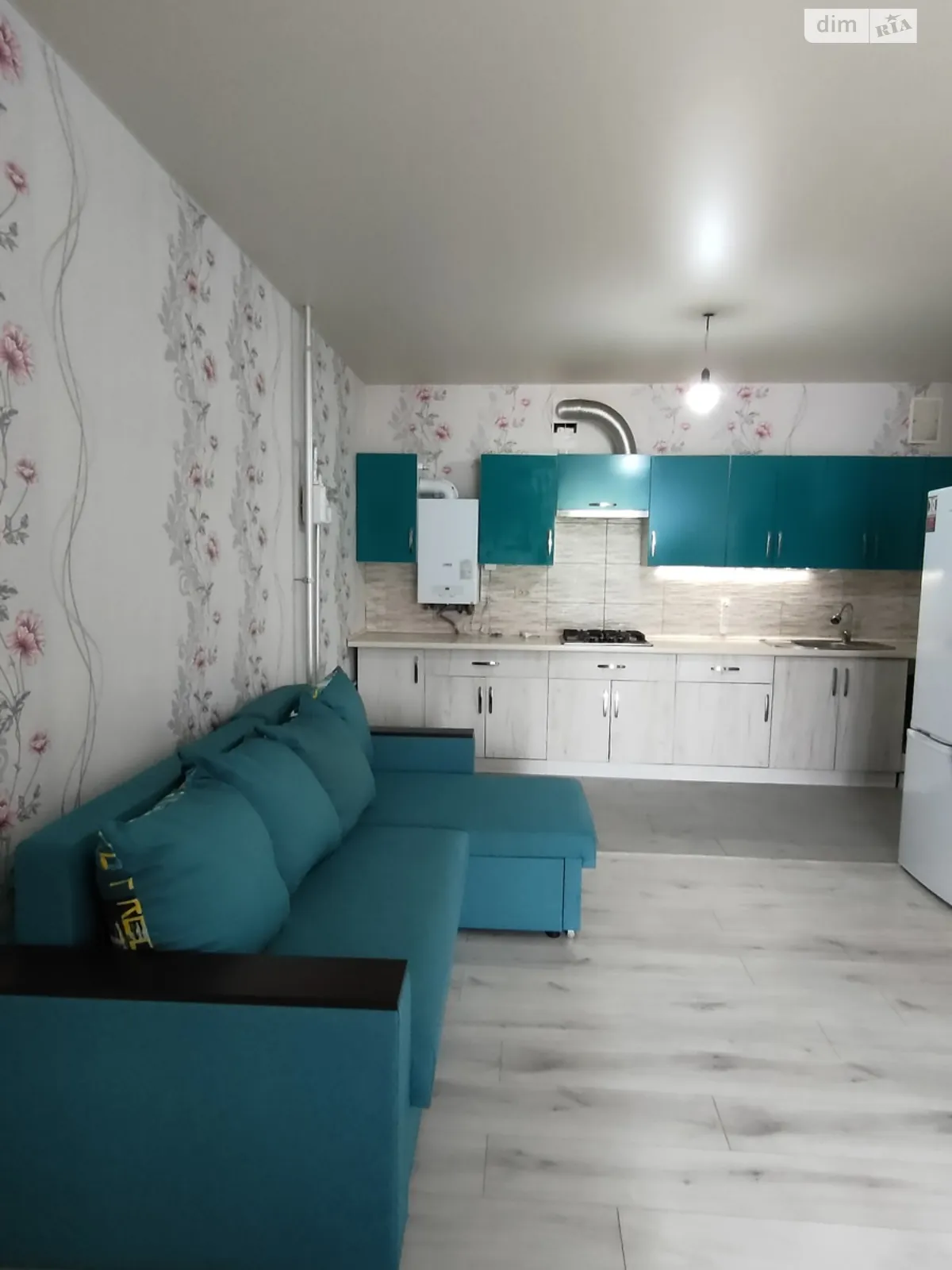 Продається 2-кімнатна квартира 60 кв. м у Гостомелі, вул. Молодіжна, 11В - фото 1
