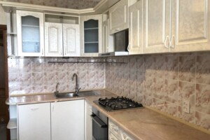 Продаж квартири, Луцьк, р‑н. Центр, Будівельників вулиця, буд. 11