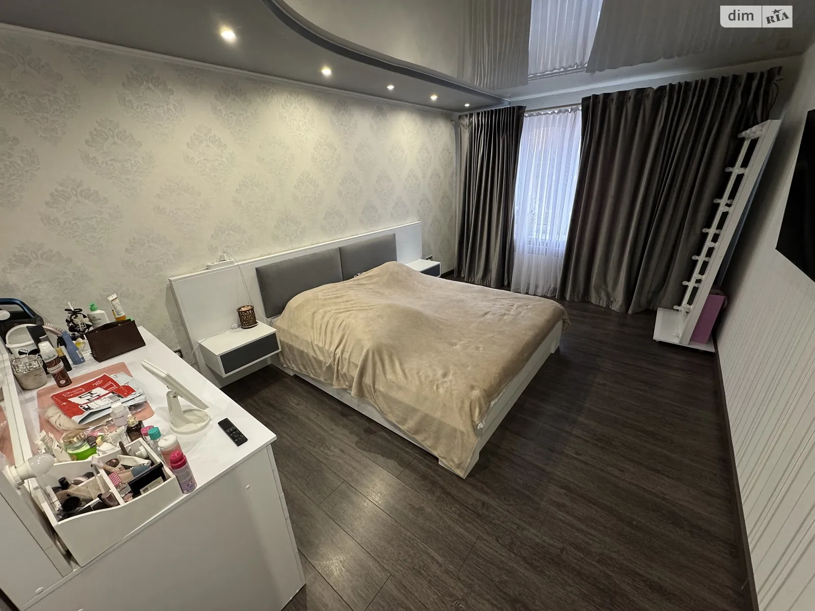 Продається 2-кімнатна квартира 58.6 кв. м у Полтаві, вул. Панянка - фото 1
