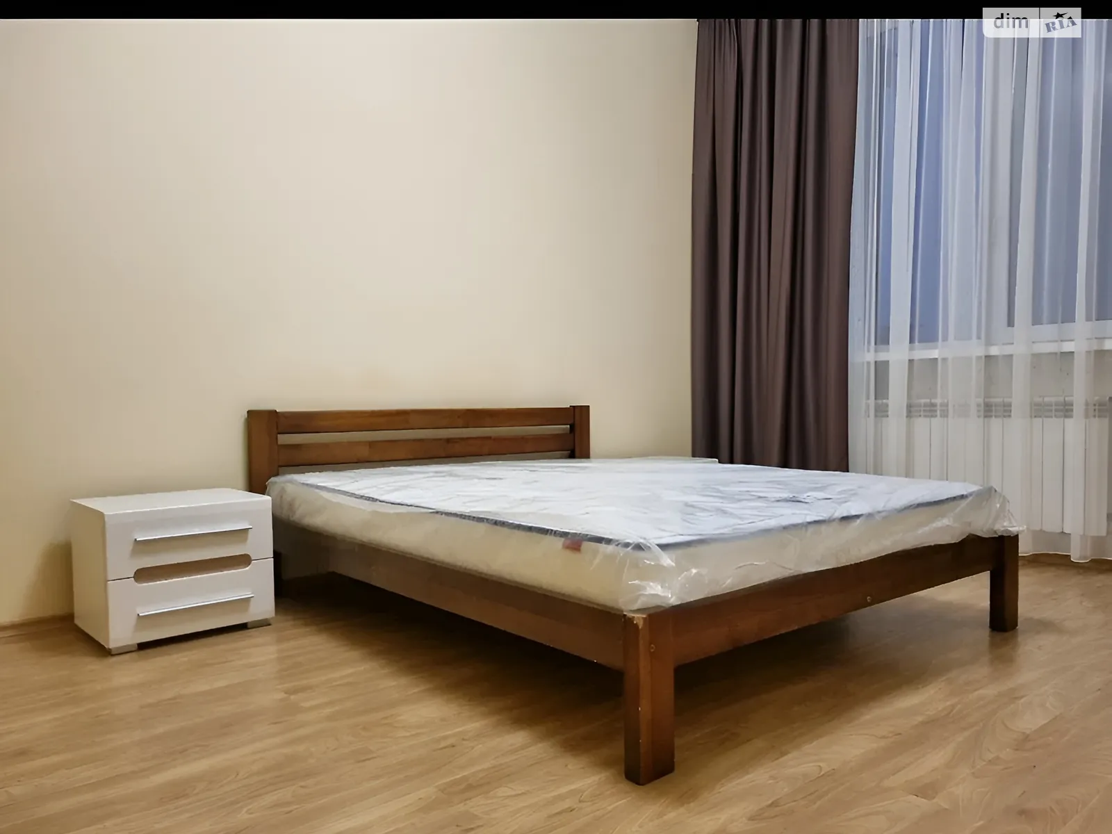 Сдается в аренду 2-комнатная квартира 73 кв. м в Днепре, ул. Исполкомовская, 24А - фото 1
