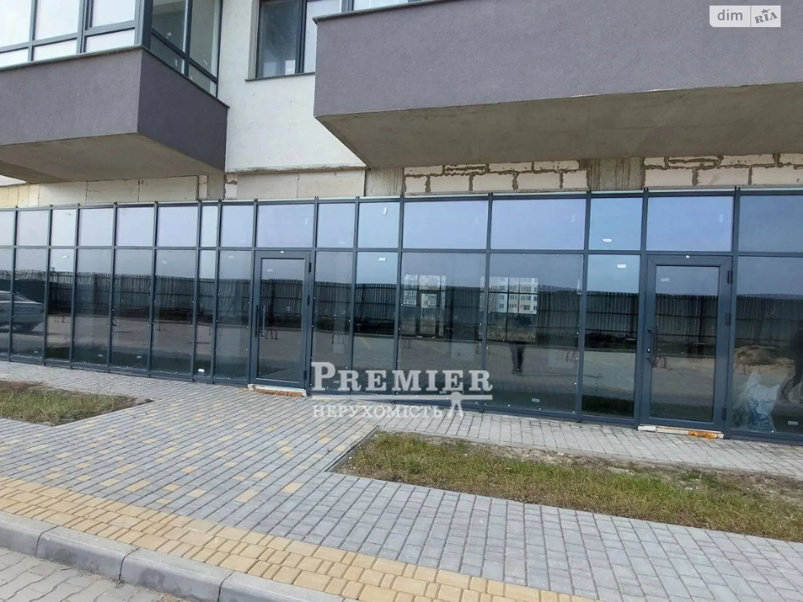Продается офис 87.7 кв. м в бизнес-центре, цена: 70000 $ - фото 1