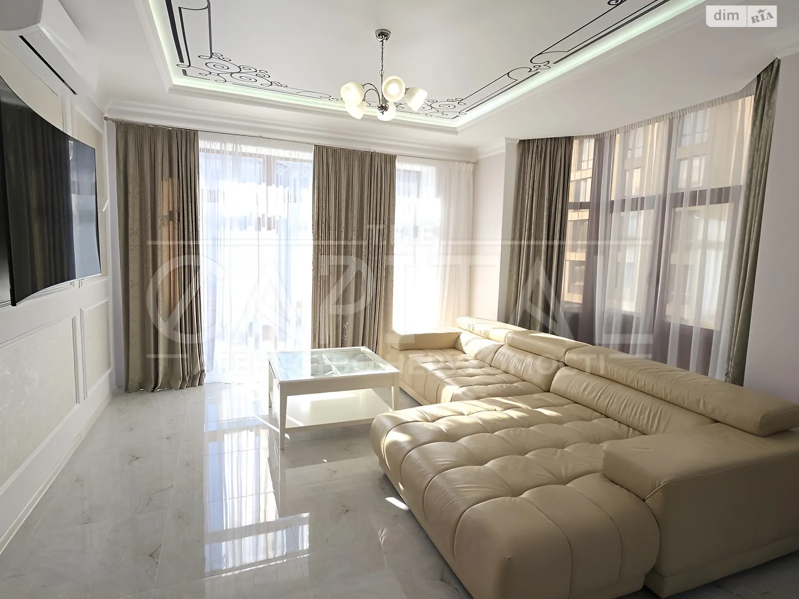 Продается 1-комнатная квартира 118.2 кв. м в Киеве, цена: 275000 $ - фото 1