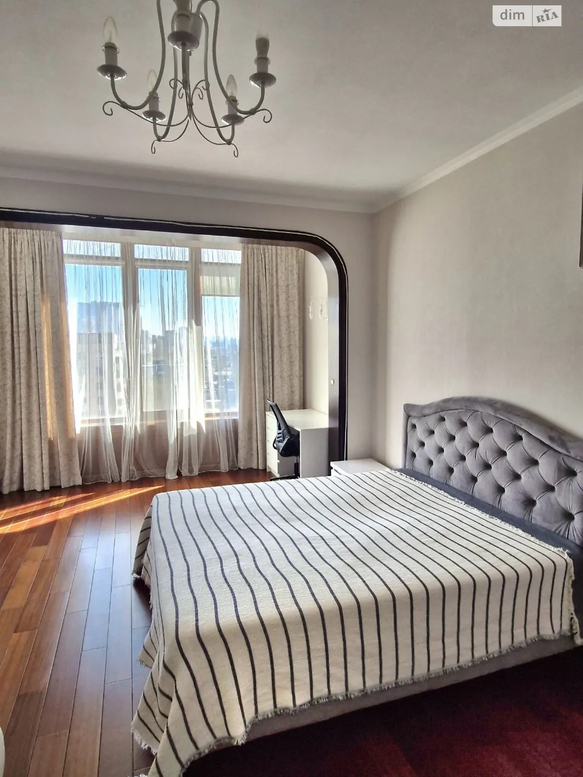 ул. Жилянская, 59 Паньковщина Киев ЖК Дипломат Холл Вокзальная - фото 4