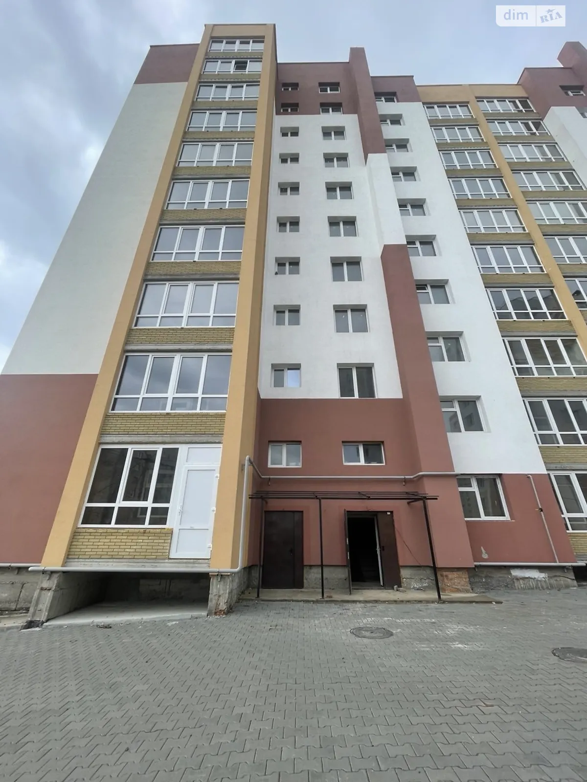 Продается 2-комнатная квартира 69.7 кв. м в Хмельницком, ул. Озерная - фото 1