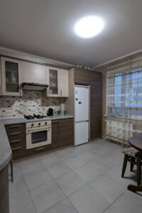 Продажа квартиры, Ивано-Франковск, р‑н. Опришовцы, Бытовая улица