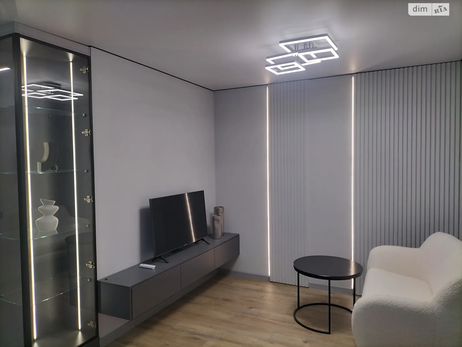 2-кімнатна квартира 57.1 кв. м у Тернополі, цена: 68000 $ - фото 1