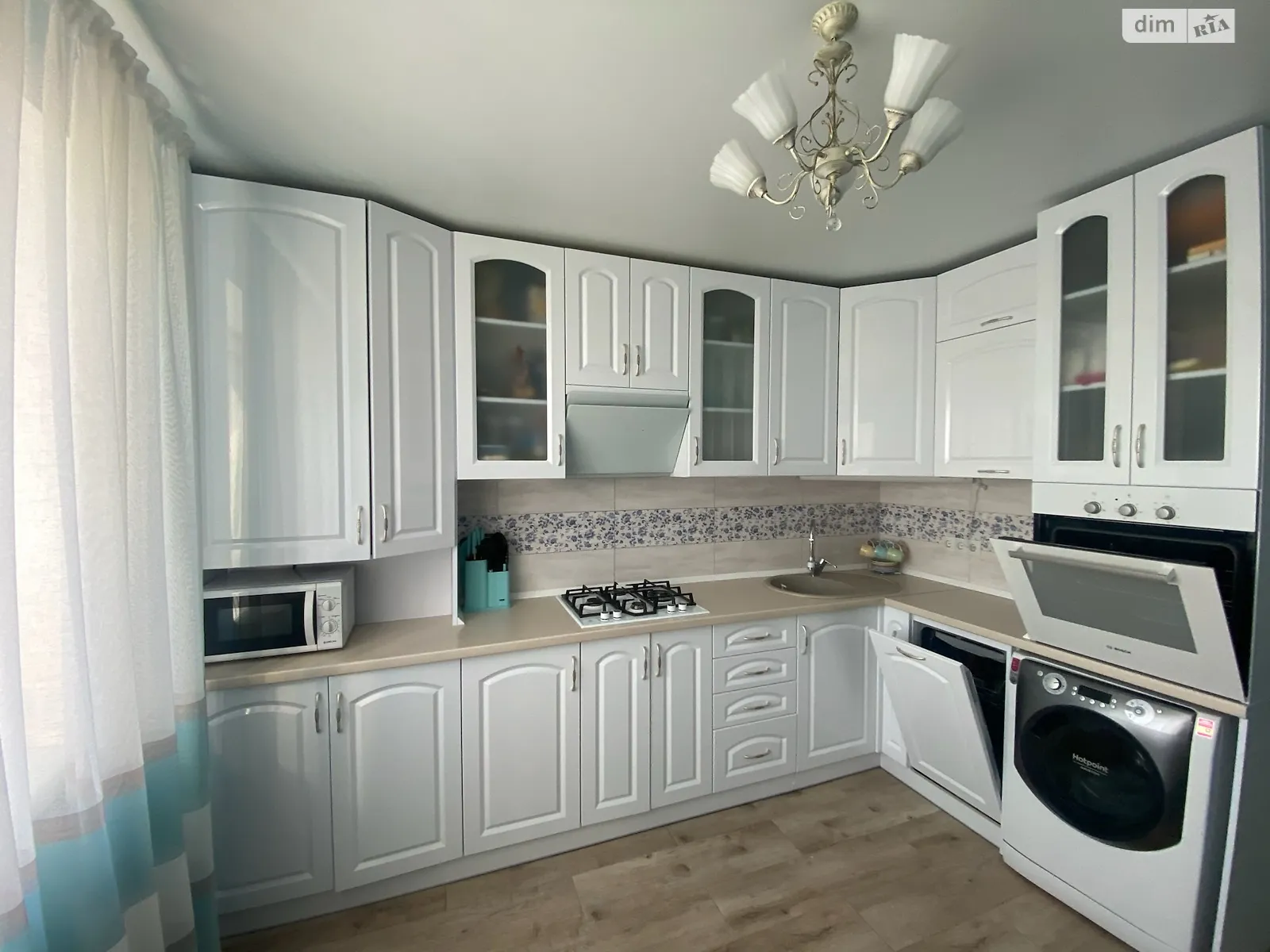 Сдается в аренду 1-комнатная квартира 64 кв. м в Житомире, ул. Синельниковская - фото 1