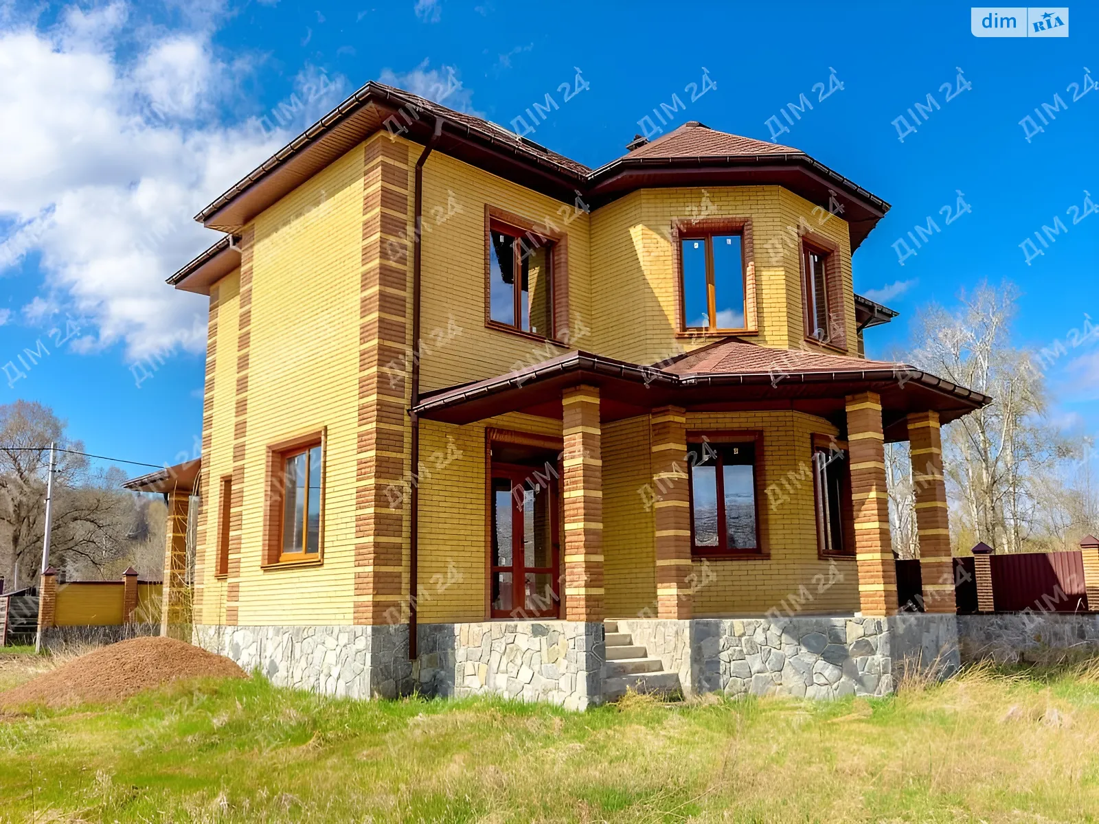 Продається будинок 2 поверховий 227 кв. м з садом, цена: 75000 $ - фото 1