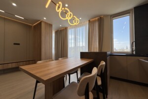Продажа квартиры, Ивано-Франковск, р‑н. Майзли, Микитинецкая улица, дом 2