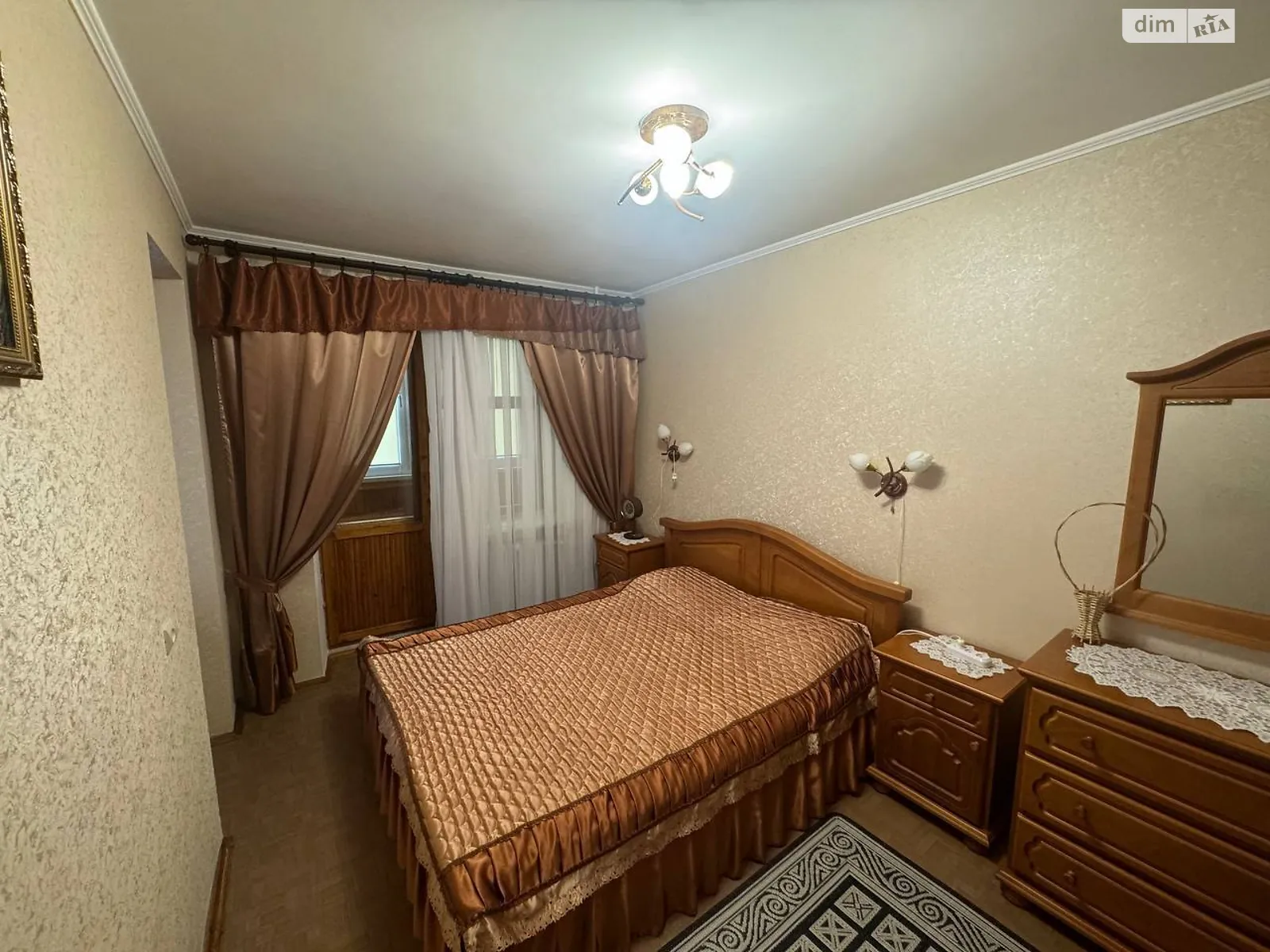 Продается 3-комнатная квартира 72.5 кв. м в Хмельницком, цена: 65000 $ - фото 1