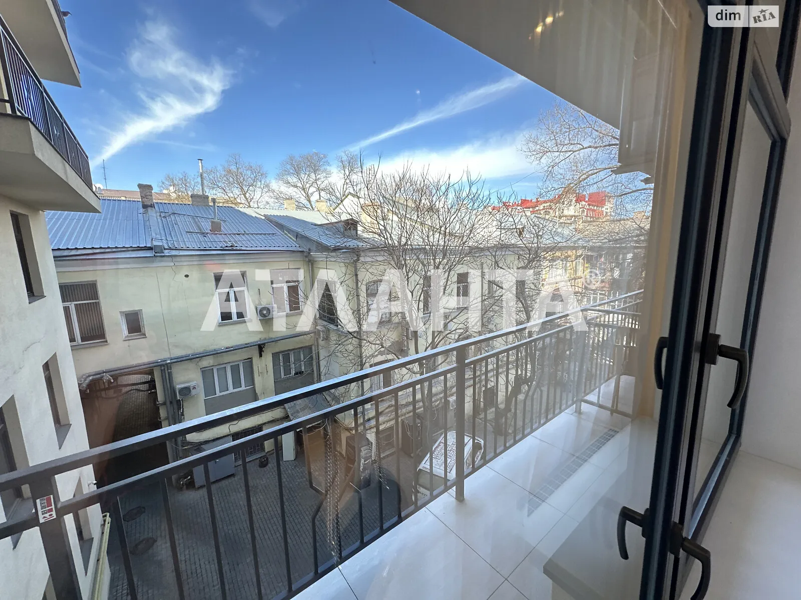 Продается 1-комнатная квартира 60 кв. м в Одессе, ул. Италийская(Пушкинская) - фото 1