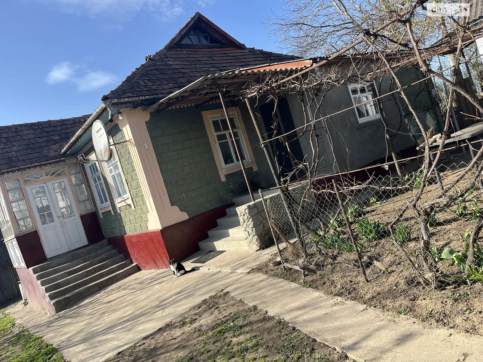 Продается одноэтажный дом 112 кв. м с гаражом, цена: 10500 $ - фото 1