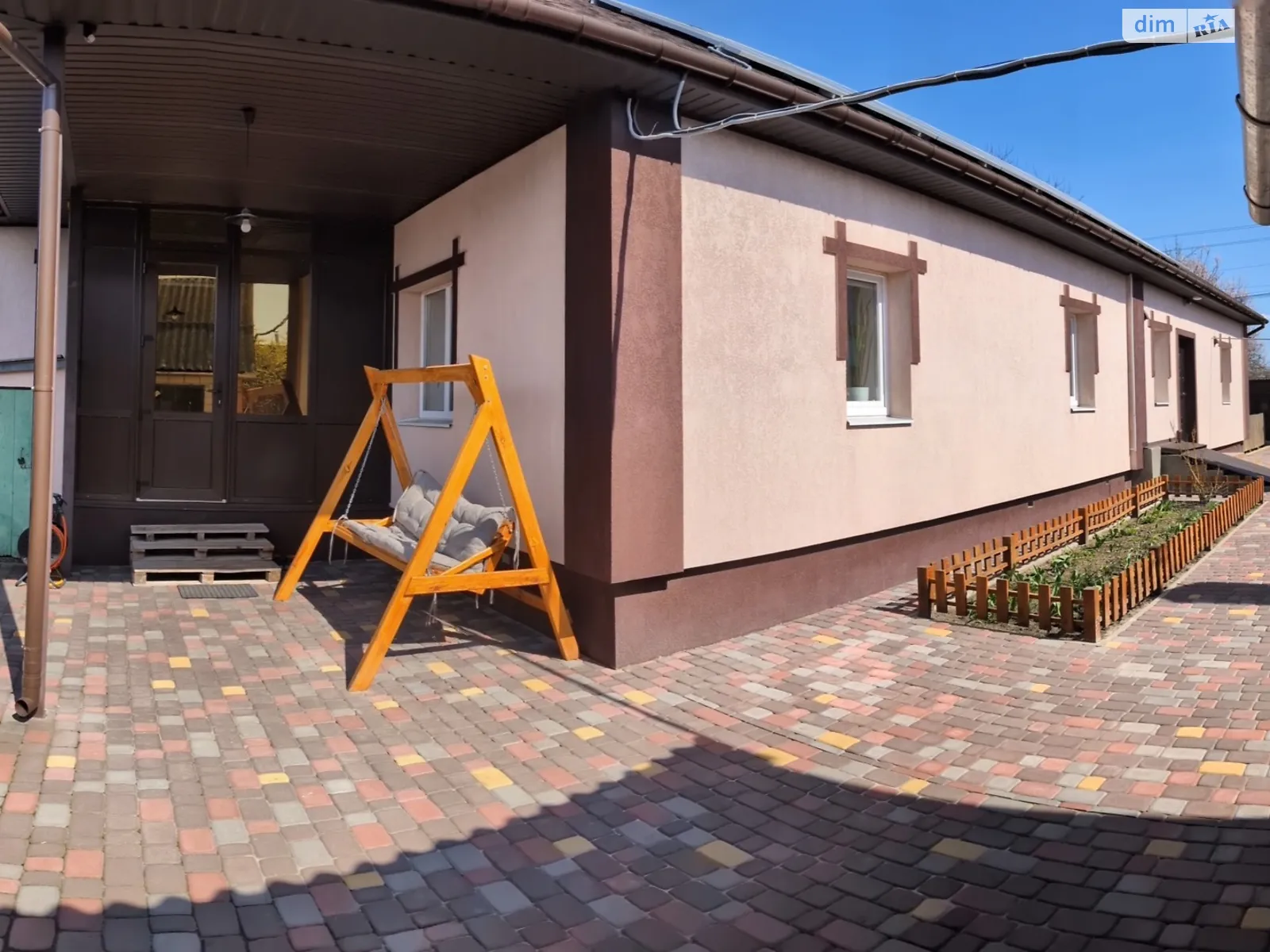 Продается одноэтажный дом 116.6 кв. м с балконом, цена: 60000 $ - фото 1