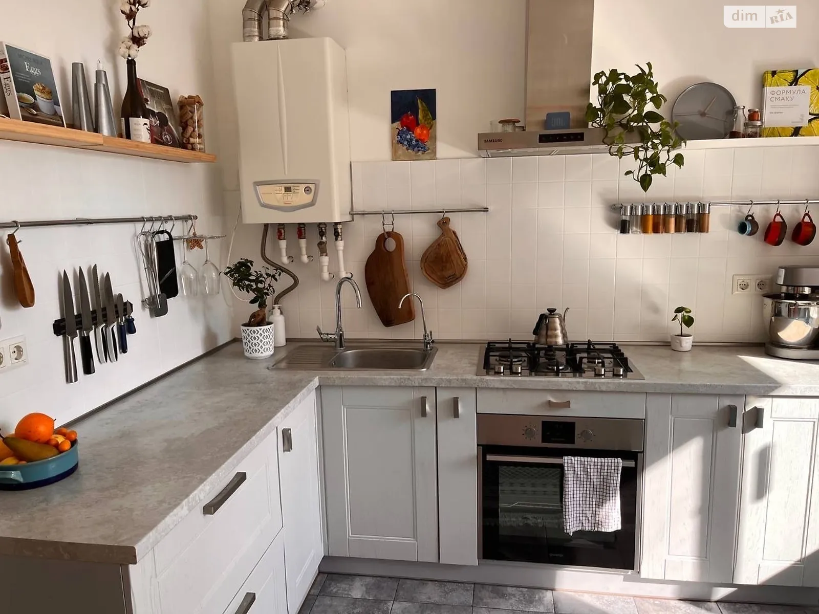 Продается 1-комнатная квартира 44.4 кв. м в Ирпене, ул. Выговского(Суворова) - фото 1