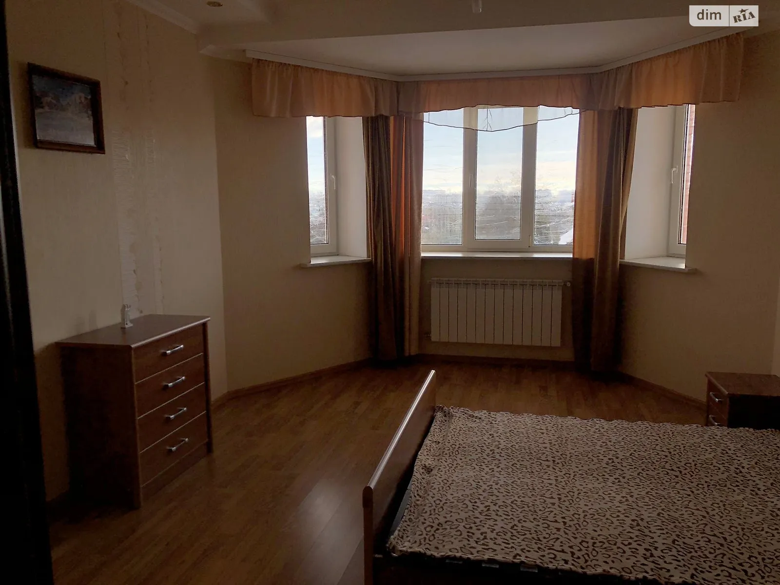 Продается дом на 3 этажа 178.1 кв. м с мебелью, цена: 150000 $ - фото 1