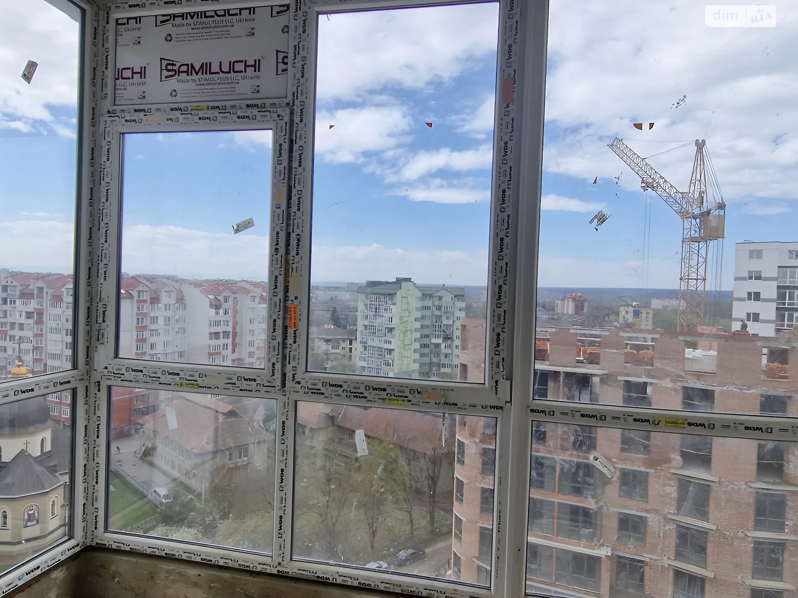 Продается 2-комнатная квартира 74.5 кв. м в Ивано-Франковске, ул. Княгинин - фото 1