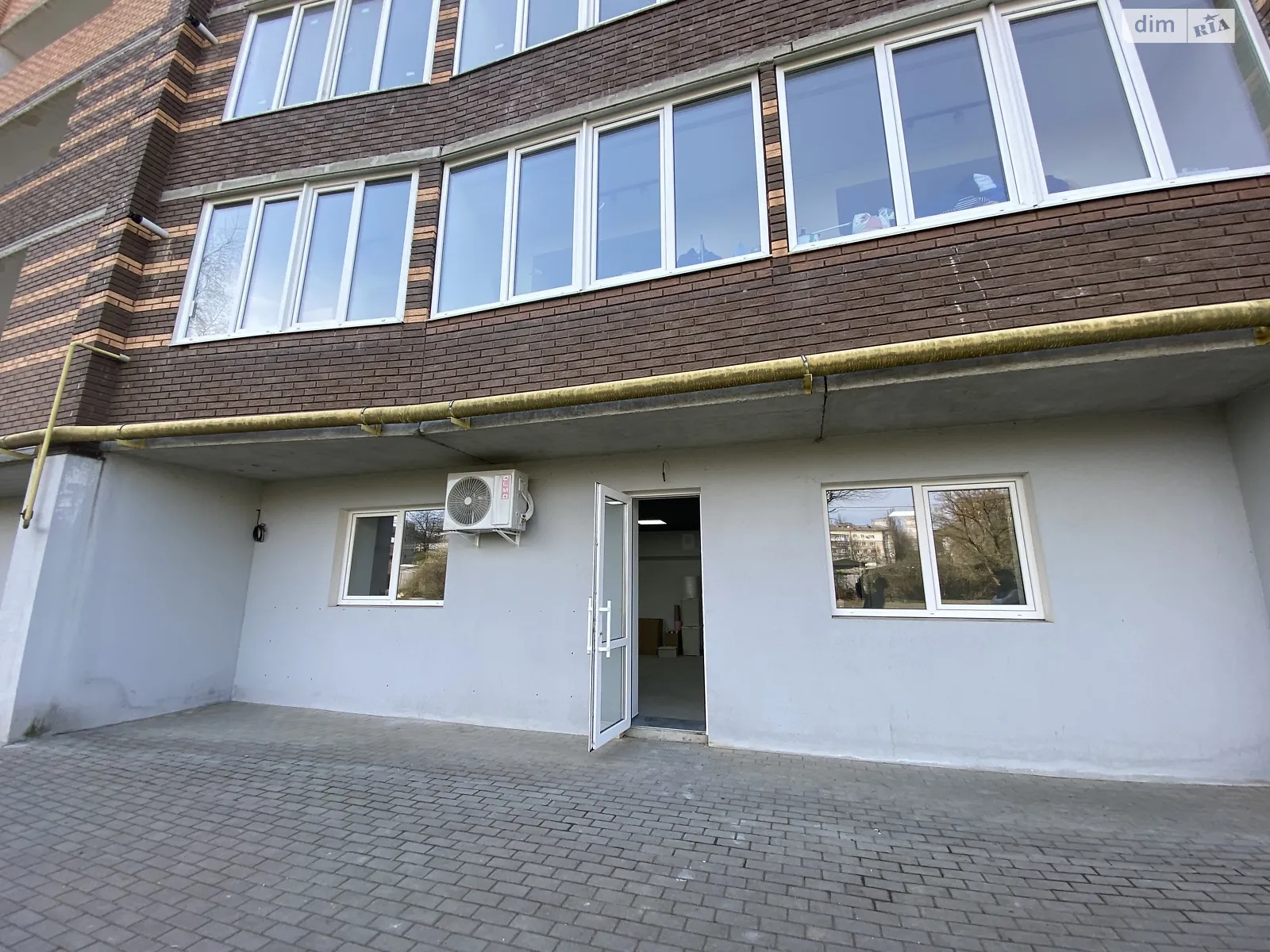 Продається приміщення вільного призначення 77.1 кв. м в 10-поверховій будівлі, цена: 52000 $ - фото 1