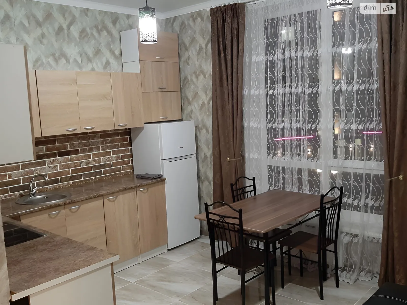 Продається 1-кімнатна квартира 36.6 кв. м у Фонтанці, вул. Академіка Заболотного(Чехова вулиця), 2 - фото 1