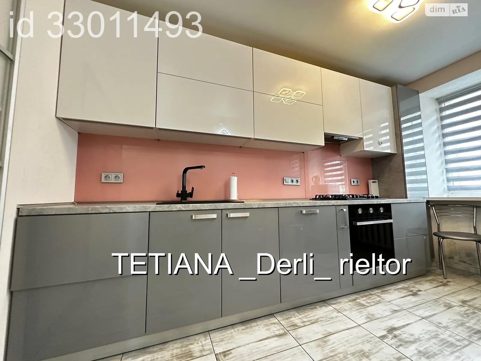 Продается 3-комнатная квартира 81 кв. м в Одессе, пер. Аркадиевский - фото 1