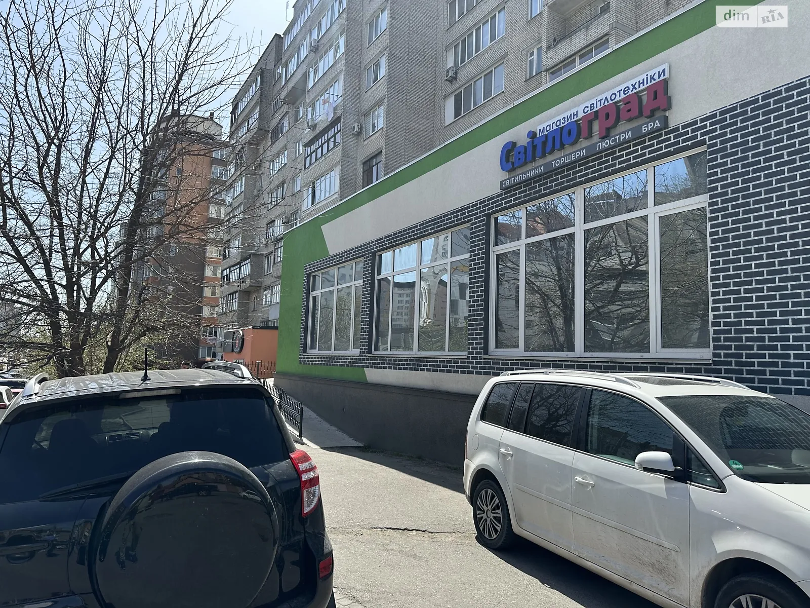 Здається в оренду приміщення вільного призначення 400 кв. м в 9-поверховій будівлі, цена: 220000 грн - фото 1