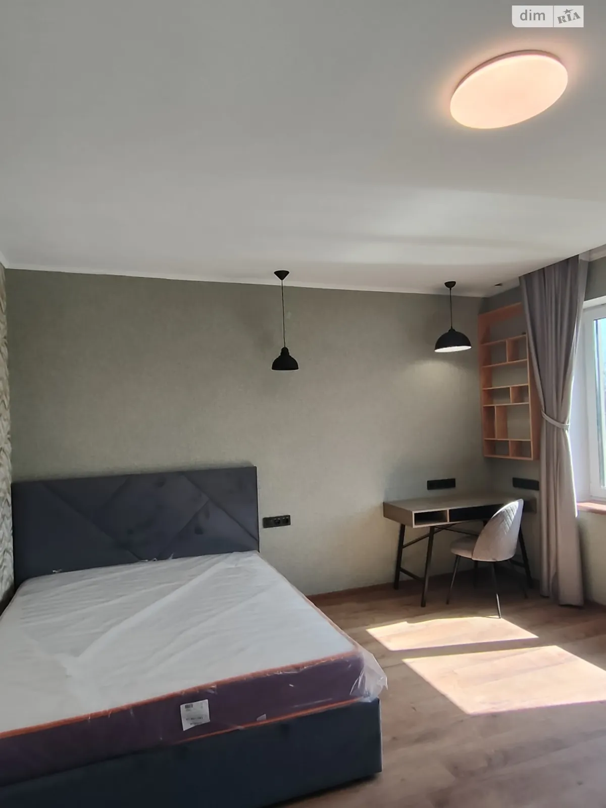 Продається 1-кімнатна квартира 28.3 кв. м у Ворзелі, цена: 34000 $ - фото 1
