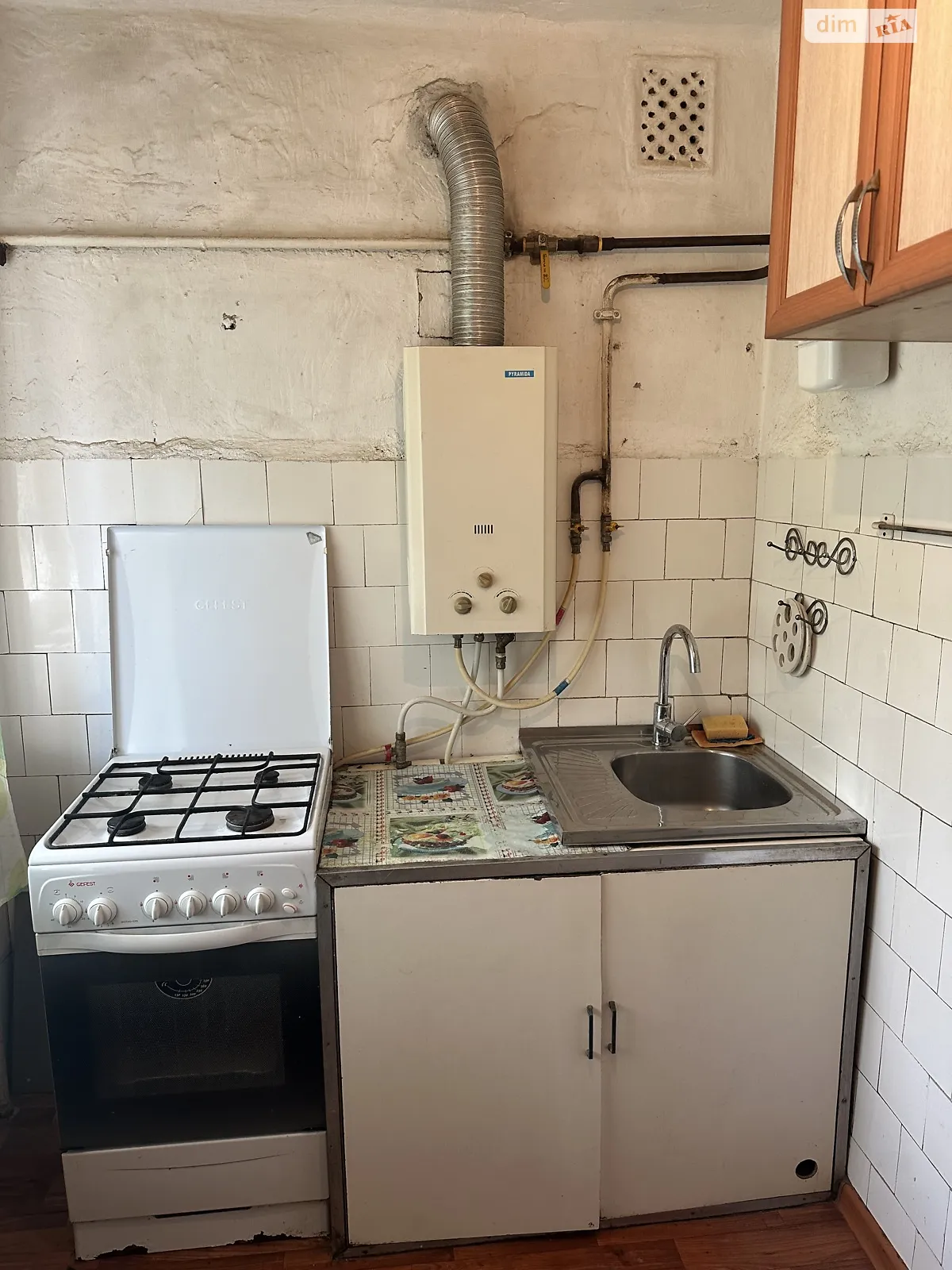 Продається 3-кімнатна квартира 54 кв. м у Чорноморську, вул. Праці - фото 1